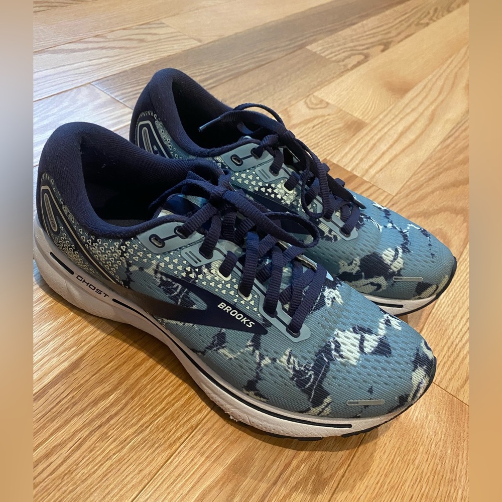 Brooks Camo Sneakers